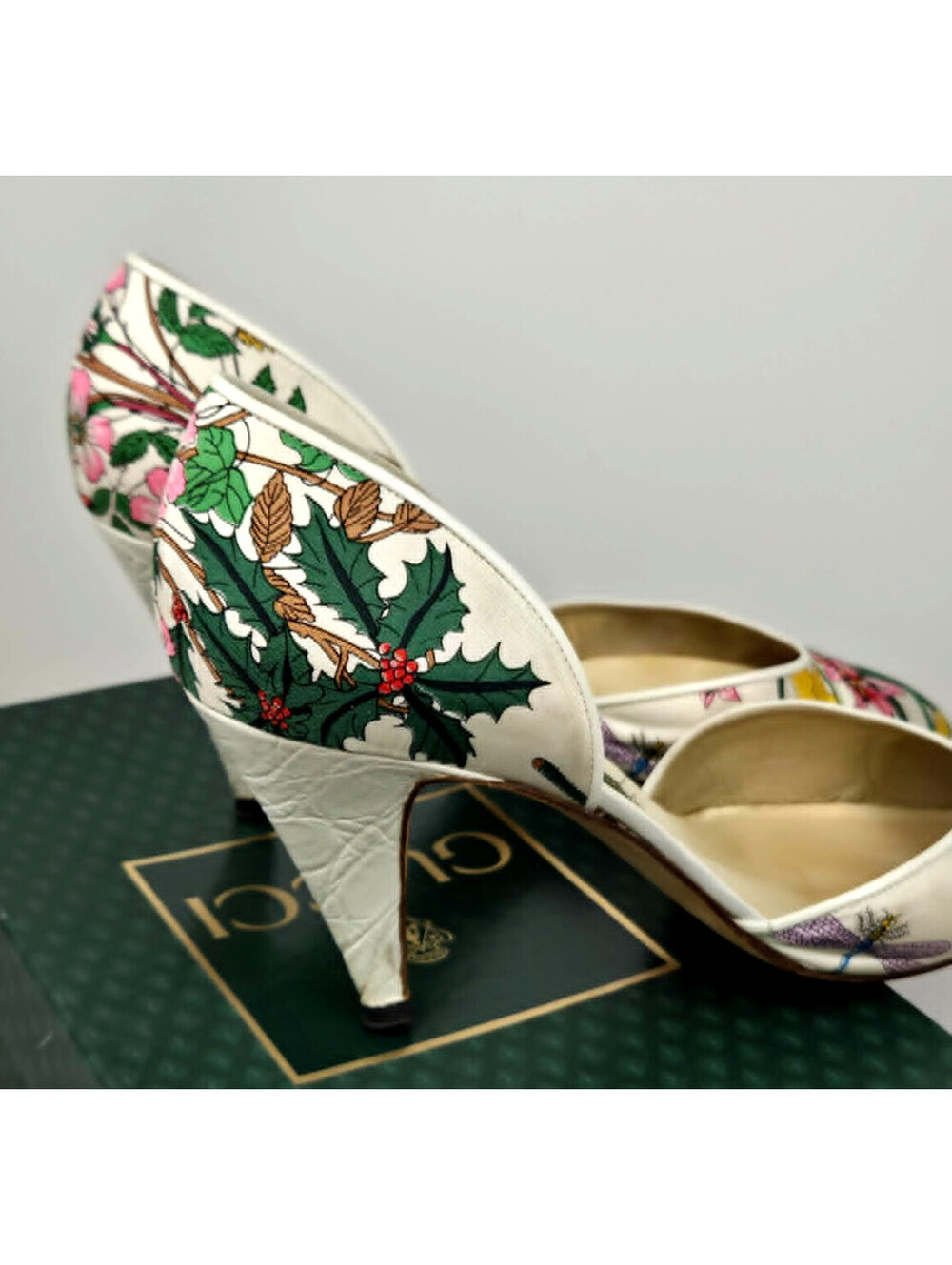 Vintage Gucci Flora Pumps 37.5 7.5 Floral Heels 1980s Italy w Box - Picture 14 of 16